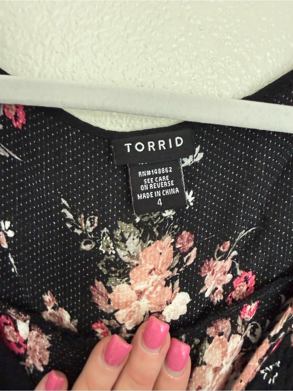 torrid Black Floral Ruffle Button-Front Blouse - Picture 3 of 3